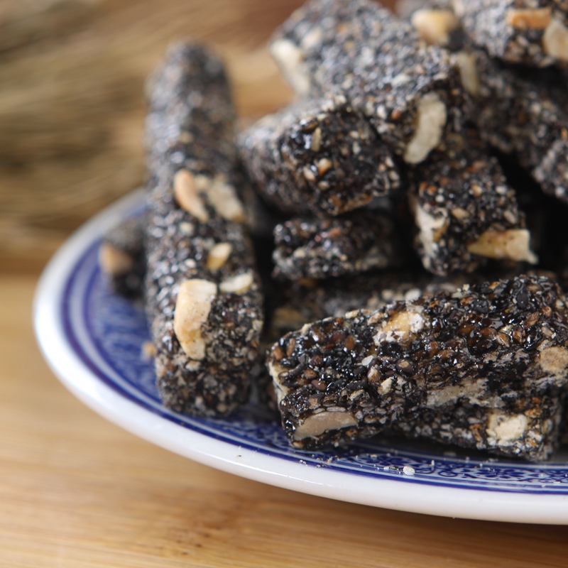 潮汕特产小吃黑芝麻条芝麻糖黑芝麻花生酥糖包邮传统茶点年货